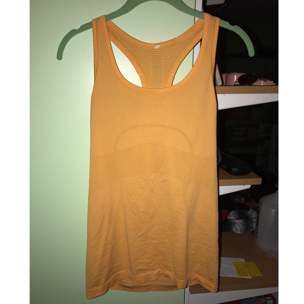 Lululemon Orange Swiftly Tech Size 8 - image 1